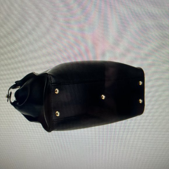 **SOLD** 
Fendi Medium Peekaboo - Gold and Black Hardware - Picture 9 of 11